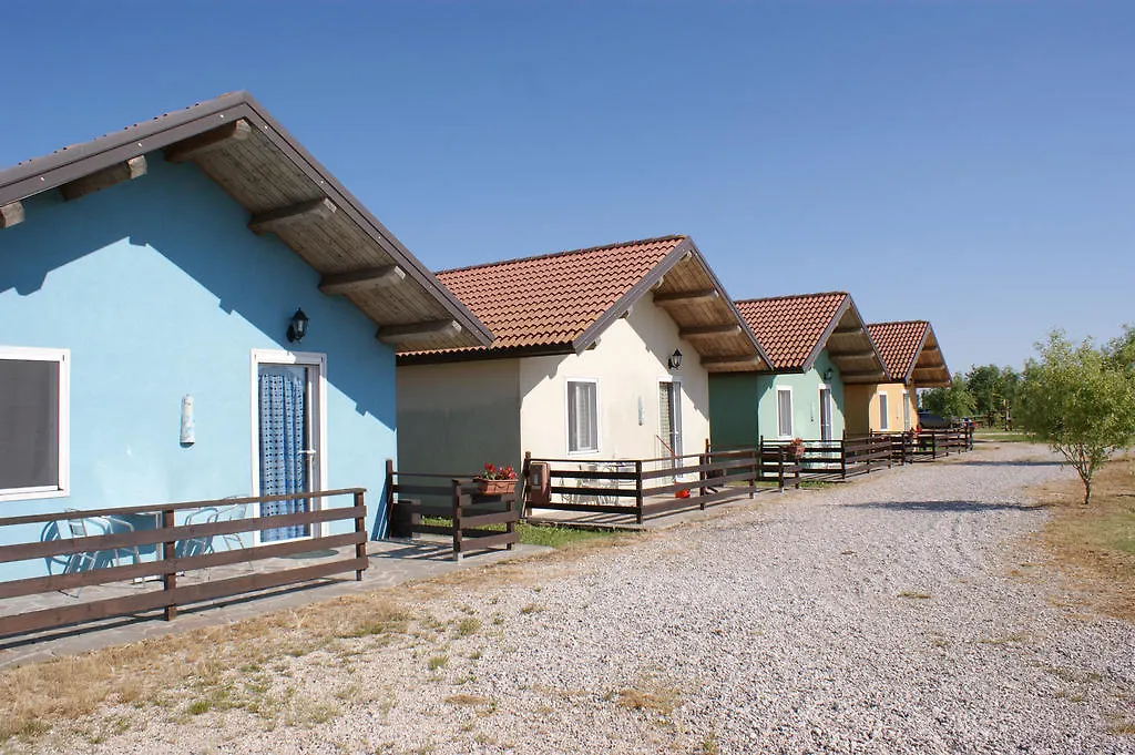Tuscany Village Ostellato 0*, Dogato Italy
