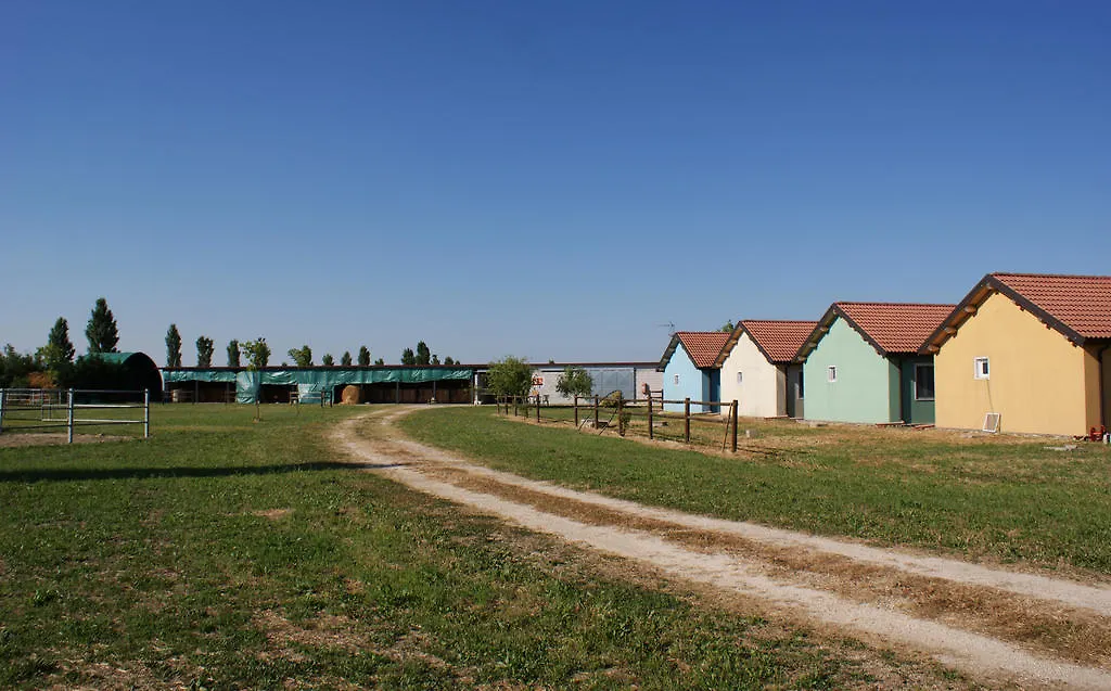 Tuscany Village Ostellato 0*, Dogato Italy