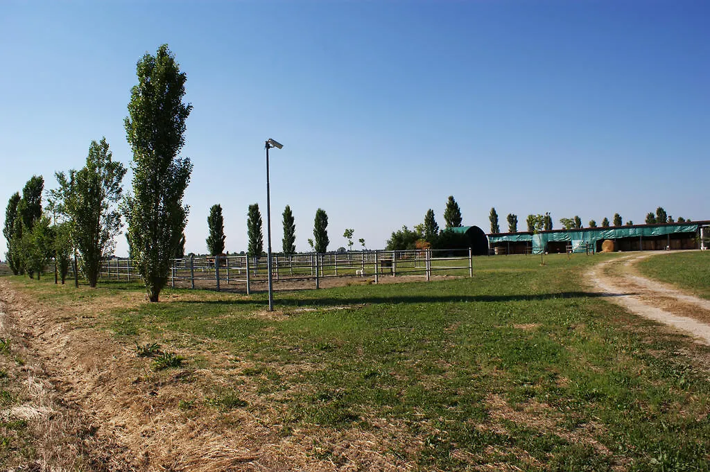 Tuscany Village Ostellato