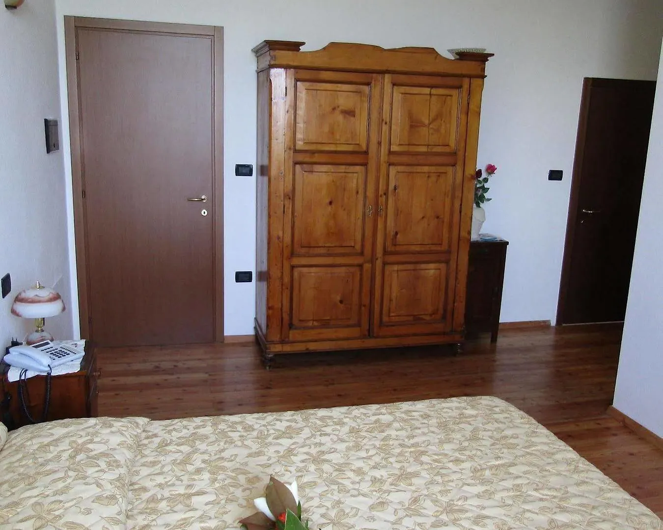 Tuscany Village Ostellato 0*, Dogato Italy